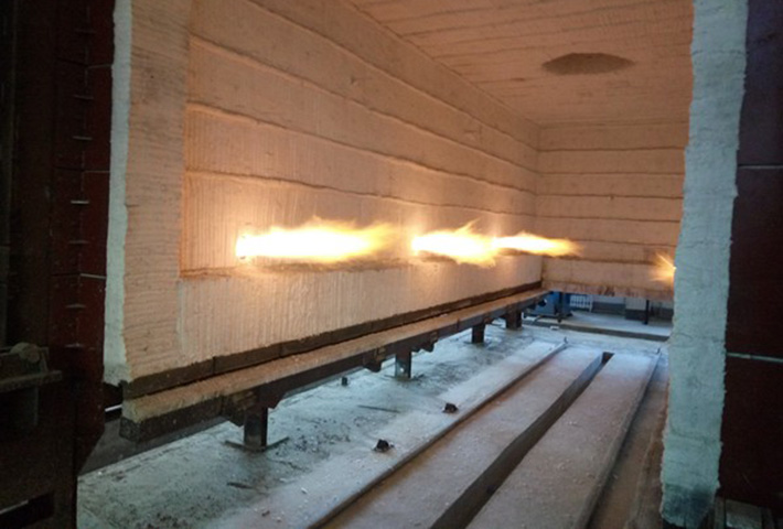 1524205935102579.jpg 燃氣臺車爐3.jpg